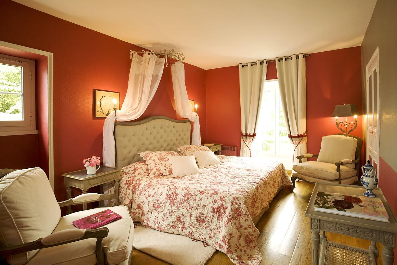 מונטיניאק La Roseraie Hotel Restaurant מראה חיצוני תמונה
